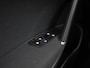 Volkswagen Golf 1.5 TSI Sportline (APPLE CARPLAY, GROOT NAVI, CLIMATE, STOELVERWARMING, SPORTSTOELEN, LED KOPLAMPEN, PARKEERSENSOREN, ADAPTIVE CRUISE, NIEUWSTAAT)
