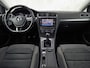Volkswagen Golf 1.5 TSI Sportline (APPLE CARPLAY, GROOT NAVI, CLIMATE, STOELVERWARMING, SPORTSTOELEN, LED KOPLAMPEN, PARKEERSENSOREN, ADAPTIVE CRUISE, NIEUWSTAAT)