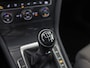 Volkswagen Golf 1.5 TSI Sportline (APPLE CARPLAY, GROOT NAVI, CLIMATE, STOELVERWARMING, SPORTSTOELEN, LED KOPLAMPEN, PARKEERSENSOREN, ADAPTIVE CRUISE, NIEUWSTAAT)