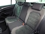Volkswagen Golf 1.5 TSI Sportline (APPLE CARPLAY, GROOT NAVI, CLIMATE, STOELVERWARMING, SPORTSTOELEN, LED KOPLAMPEN, PARKEERSENSOREN, ADAPTIVE CRUISE, NIEUWSTAAT)