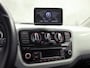 Volkswagen Up! 1.0 high up! (NAVIGATIE, 5 DEURS, GETINT GLAS, LM VELGEN, SPORTSTOELEN, PARKEERSENSOREN, ELEK RAMEN, NIEUWSTAAT)