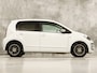 Volkswagen Up! 1.0 high up! (NAVIGATIE, 5 DEURS, GETINT GLAS, LM VELGEN, SPORTSTOELEN, PARKEERSENSOREN, ELEK RAMEN, NIEUWSTAAT)