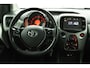 Toyota Aygo 1.0 VVT-i x-cite | Cabrio dak | Achteruitrijcamera | Lichtmetalen velgen | Automaat |