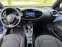 Toyota Aygo X Hybrid 115 pulse Automaat ** Stoelverwarming ** Camera ** Carplay **