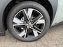 Toyota Aygo X Hybrid 115 pulse Automaat ** Stoelverwarming ** Camera ** Carplay **