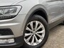 Volkswagen Tiguan 1.4 TSI Connected Series / NL auto / Camera / Navi / Trekhaak / Allseason Banden /