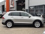 Volkswagen Tiguan 1.4 TSI Connected Series / NL auto / Camera / Navi / Trekhaak / Allseason Banden /