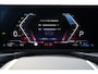 BMW 3-Serie Touring 320e PHEV | Leder | Pano | HUD | 360 | Elek. Trekhaak | Memory