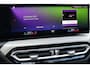 BMW 3-Serie Touring 320e PHEV | Leder | Pano | HUD | 360 | Elek. Trekhaak | Memory