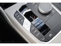 BMW 3-Serie Touring 320e PHEV | Leder | Pano | HUD | 360 | Elek. Trekhaak | Memory