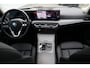 BMW 3-Serie Touring 320e PHEV | Leder | Pano | HUD | 360 | Elek. Trekhaak | Memory