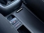 Volkswagen Tiguan 2.0 TSI Sport&Style 4Motion R-line | Trekhaak | APK 09-2027 | 2200KG trekgewicht | Xenon | Climate control | Camera |
