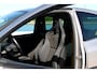 Renault Clio 2.0-16V 200 RS Cup 1.Owner / 282 Pictures online