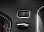 Volvo V40 2.0 T2 Ocean Race Climate Control Navigatie Lederen bekleding Parkeersensoren Trekhaak Lichtmetalen velgen