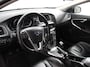 Volvo V40 2.0 T2 Ocean Race Climate Control Navigatie Lederen bekleding Parkeersensoren Trekhaak Lichtmetalen velgen