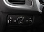 Volvo V40 2.0 T2 Ocean Race Climate Control Navigatie Lederen bekleding Parkeersensoren Trekhaak Lichtmetalen velgen