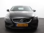 Volvo V40 2.0 T2 Ocean Race Climate Control Navigatie Lederen bekleding Parkeersensoren Trekhaak Lichtmetalen velgen