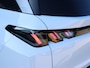Peugeot 5008 1.2 Allure 7p Hybrid 145 Camera | Keyless | Climate Control | Navigatie Apple Carplay & Android Auto | 7 Persoons | 19" LMV