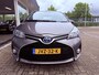 Toyota Yaris 1.5 Hybrid Dynamic Navi Cruisecontrol LM velgen