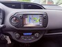 Toyota Yaris 1.5 Hybrid Dynamic Navi Cruisecontrol LM velgen