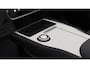 Volvo EX90 Twin Motor Ultra Executive Edition 7p. 106 kWh | Bowers & Wilkins Audio | Luchtvering | 22" | Elektrochromatisch Panoramadak | Charcoal Hemelbekleding | Getint Glas | 360 Camera | Head-up Display | Park Pilot Assist | Massagefunctie Voorstoelen | Stoelverwarming Voor en Achter | Geventileerde Voorstoelen |