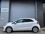 Kia Rio 1.2 CVVT DynamicLine [Achteruitrijcamera | Navi | Cruise | Bluetooth]