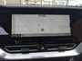 Kia Niro EV e-Niro DynamicPlusLine 64 kWh | Trekhaak | Adaptive Cruise Control | Climate Control | Camera Achter | Parkeersensoren Voor & Achter | Schuif-/Kantel dak |