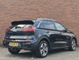 Kia Niro EV e-Niro DynamicPlusLine 64 kWh | Trekhaak | Adaptive Cruise Control | Climate Control | Camera Achter | Parkeersensoren Voor & Achter | Schuif-/Kantel dak |