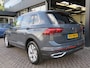Volkswagen Tiguan 1.4 TSI 245pk eHybrid Elegance / Trekhaak wegklap. / IQ Light / Stoel + stuurverw. / Elec. achterklep / BOVAG garantie