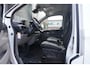 Ford Transit Custom 320 2.0 TDCI L2H1 Limited 170pk - Adaptive Cruise - Stuurwiel verwarmd - Draadloos laden - Blind spot - Navigatie - Camera - Rijklaar