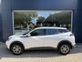 Peugeot 2008 1.2 Turbo 130PK Active Pack Automaat | Navigatie | Apple carplay | Hoge zitpositie | Camera | Parkeersensoren | Climate Control | Cruise Control | Lichtmetalen velgen |