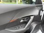 Peugeot 2008 1.2 Turbo 130PK Active Pack Automaat | Navigatie | Apple carplay | Hoge zitpositie | Camera | Parkeersensoren | Climate Control | Cruise Control | Lichtmetalen velgen |