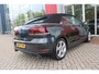 Volkswagen Golf Cabriolet 2.0 GTI 210PK DSG 7 AUTOMAAT | NEDERLANDSE AUTO | APPLE CARPLAY / ANDROID AUTO | PARK SENSOREN VOOR EN ACHTER | 17" LICHT METALEN VELGEN | XENON VERLICHTING | KOPLAMPREINIGING | SPORTSTOEL MET RUITMOTIEF | LEDER STUURWIEL EN VERSNELLINGSPOOK | MISTLAMPEN VOOR |