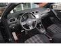 Volkswagen Golf Cabriolet 2.0 GTI 210PK DSG 7 AUTOMAAT | NEDERLANDSE AUTO | APPLE CARPLAY / ANDROID AUTO | PARK SENSOREN VOOR EN ACHTER | 17" LICHT METALEN VELGEN | XENON VERLICHTING | KOPLAMPREINIGING | SPORTSTOEL MET RUITMOTIEF | LEDER STUURWIEL EN VERSNELLINGSPOOK | MISTLAMPEN VOOR |
