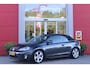 Volkswagen Golf Cabriolet 2.0 GTI 210PK DSG 7 AUTOMAAT | NEDERLANDSE AUTO | APPLE CARPLAY / ANDROID AUTO | PARK SENSOREN VOOR EN ACHTER | 17" LICHT METALEN VELGEN | XENON VERLICHTING | KOPLAMPREINIGING | SPORTSTOEL MET RUITMOTIEF | LEDER STUURWIEL EN VERSNELLINGSPOOK | MISTLAMPEN VOOR |