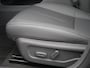 Leapmotor B05 ProMax Design 67.1 kWh | Panoramadak | Elektrisch verstelbare stoelen | Stuurwiel verwarming | Apple carplay/Android auto | Sfeerverlichting | Regensensor | Privacyglas | 19 inch lichtmetalen velgen