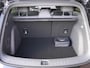 Leapmotor B05 ProMax Design 67.1 kWh | Panoramadak | Elektrisch verstelbare stoelen | Stuurwiel verwarming | Apple carplay/Android auto | Sfeerverlichting | Regensensor | Privacyglas | 19 inch lichtmetalen velgen