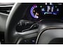 Toyota Corolla Touring Sports 2.0 Hybrid Executive JBL | Stoelverwarming | Trekhaak | Parkeer sensoren |