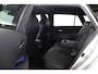 Toyota Corolla Touring Sports 2.0 Hybrid Executive JBL | Stoelverwarming | Trekhaak | Parkeer sensoren |