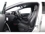 Toyota Corolla Touring Sports 2.0 Hybrid Executive JBL | Stoelverwarming | Trekhaak | Parkeer sensoren |