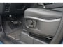 Land Rover Defender 110 2.0 P300e 110 X-Dynamic SE | Verwarmde voorstoelen | Meridian |