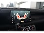 Land Rover Defender 110 2.0 P300e 110 X-Dynamic SE | Verwarmde voorstoelen | Meridian |