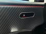 Mercedes-Benz A-klasse 180 Business Line*1eEigenaar*Sfeerverlichting*CarPlay*Trekhaak*Velgen*NEW-APK*Trekhaak
