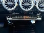 Mercedes-Benz A-klasse 180 Business Line*1eEigenaar*Sfeerverlichting*CarPlay*Trekhaak*Velgen*NEW-APK*Trekhaak