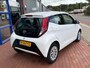 Toyota Aygo 1.0 VVT-i x-play Navigatie full map/ carplay/android