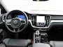 Volvo V60 2.0 T6 Plug-in hybrid AWD Plus Dark Automaat / Nappa leder / Trekhaak / 360* camera / Harman Kardon audio / Stoel + Stuur + Achterbank verwarmd /