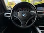 BMW 3-Serie Touring 318i Business Line | Navigatie | Trekhaak
