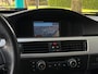BMW 3-Serie Touring 318i Business Line | Navigatie | Trekhaak