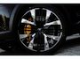 Polestar 3 Long range Dual motor AWD 111 kWh Performance | Pilot | Plus | Bowers & Wilkins | 1.3 Megapixel HD LED Koplampen | Panoramadak | 360 Graden Camera | Head-up Display | Luchtvering | Keyless Entry | Elektrische Achterklep | Elektrisch Verstelbare Voorstoelen en Stuurkolom | Stoelverwarming voor en achter | Cruise Control Adaptief | BLIS | Navigatie