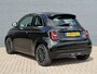 Fiat 500 3+1 Icon 42 kWh | SOH 95,4 % | 306 Km WLTP | Dealeronderhouden | Adaptieve Cruise Control | Lane Assist | Glazen dak | JBL Audio | Navigatie | Apple Carplay | DAB | Parkeersensoren Voor & Achter | Parkeercamera | Dode Hoek Detectie |